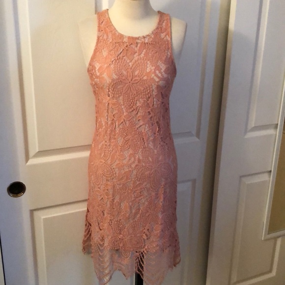 Express Dresses & Skirts - Express lace cocktail dress